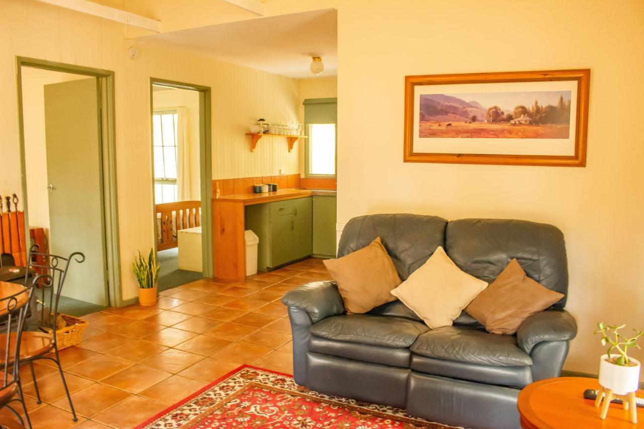 Kalimna Woods Cottages Лейкс-Энтранс Экстерьер фото